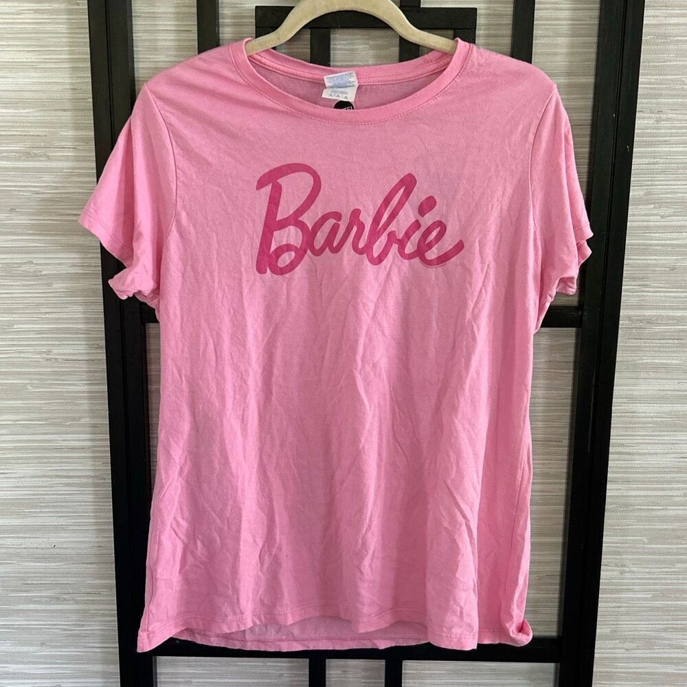 Mattel Barbie pink 100% cotton T-shirt size L short sleeve